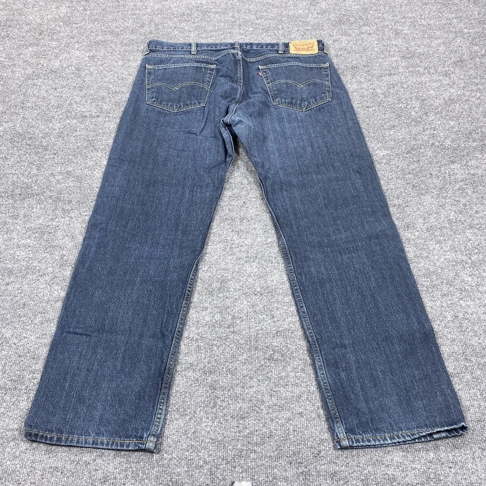 Levis 505 Jeans Mens 40x32 Blue Regular Fit Straight Leg Denim Medium Wash